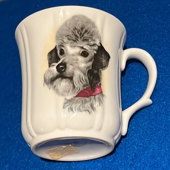 Poodle Mug Duchess Bone China, Made in England - Picture 2 of 10